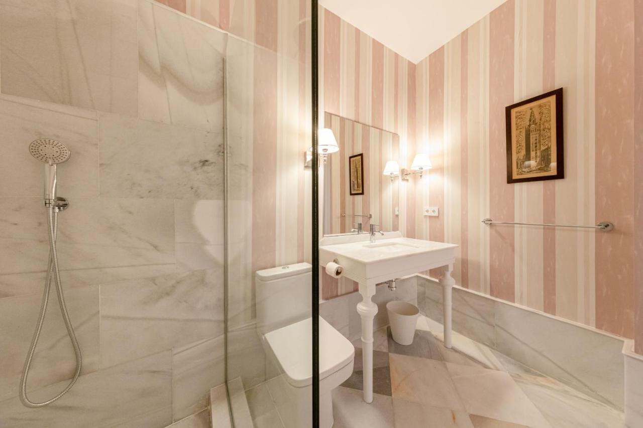Ohliving Virgenes 7 Villa Севиля Екстериор снимка