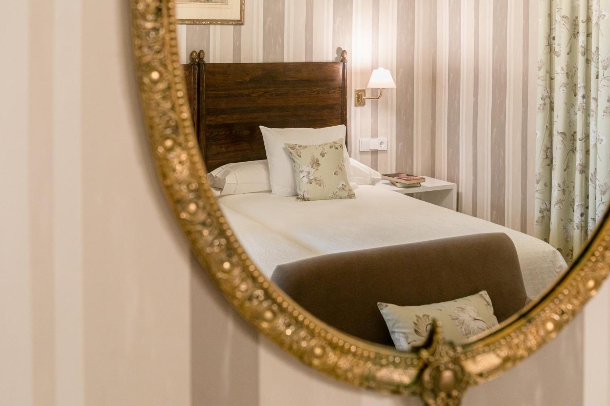 Ohliving Virgenes 7 Villa Севиля Екстериор снимка