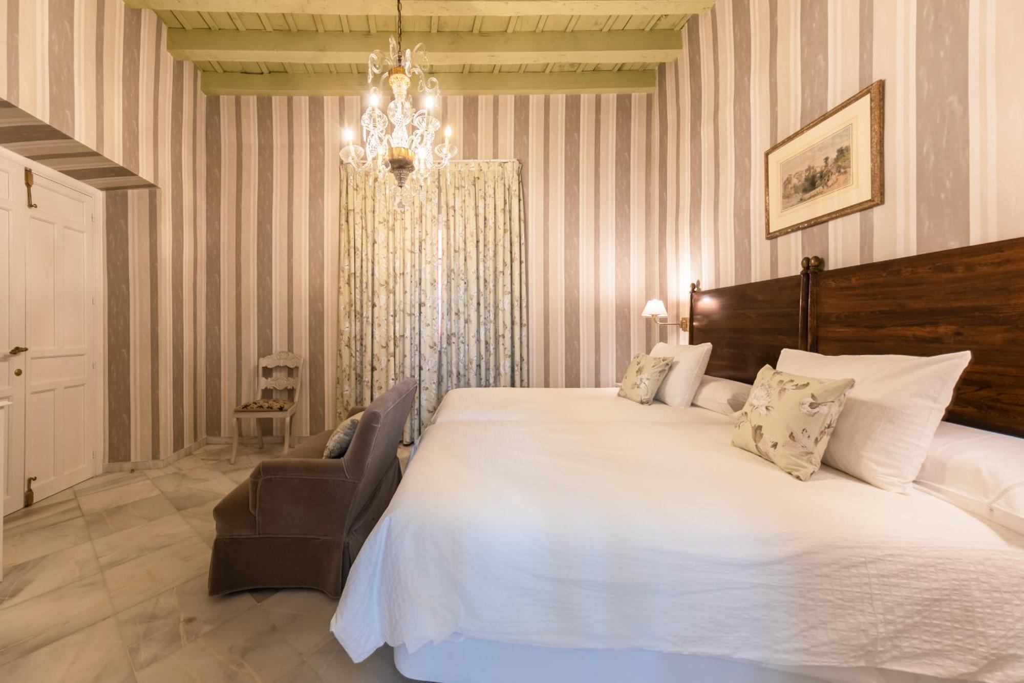 Ohliving Virgenes 7 Villa Севиля Екстериор снимка